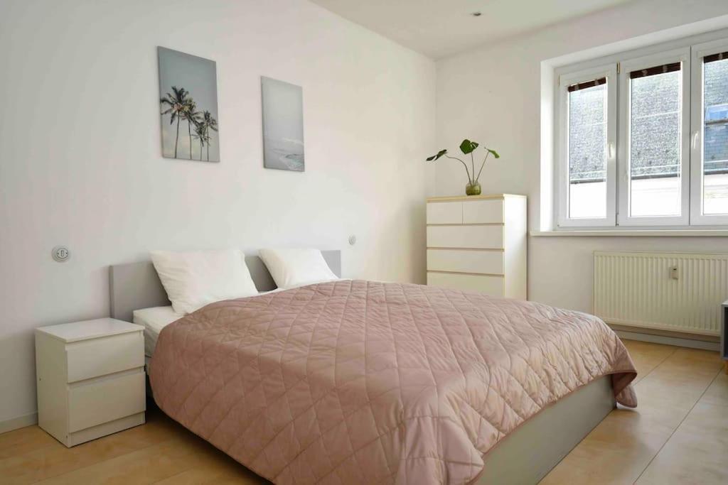 Apartmán Cozy 2br In Heart Of Old Town Bratislava